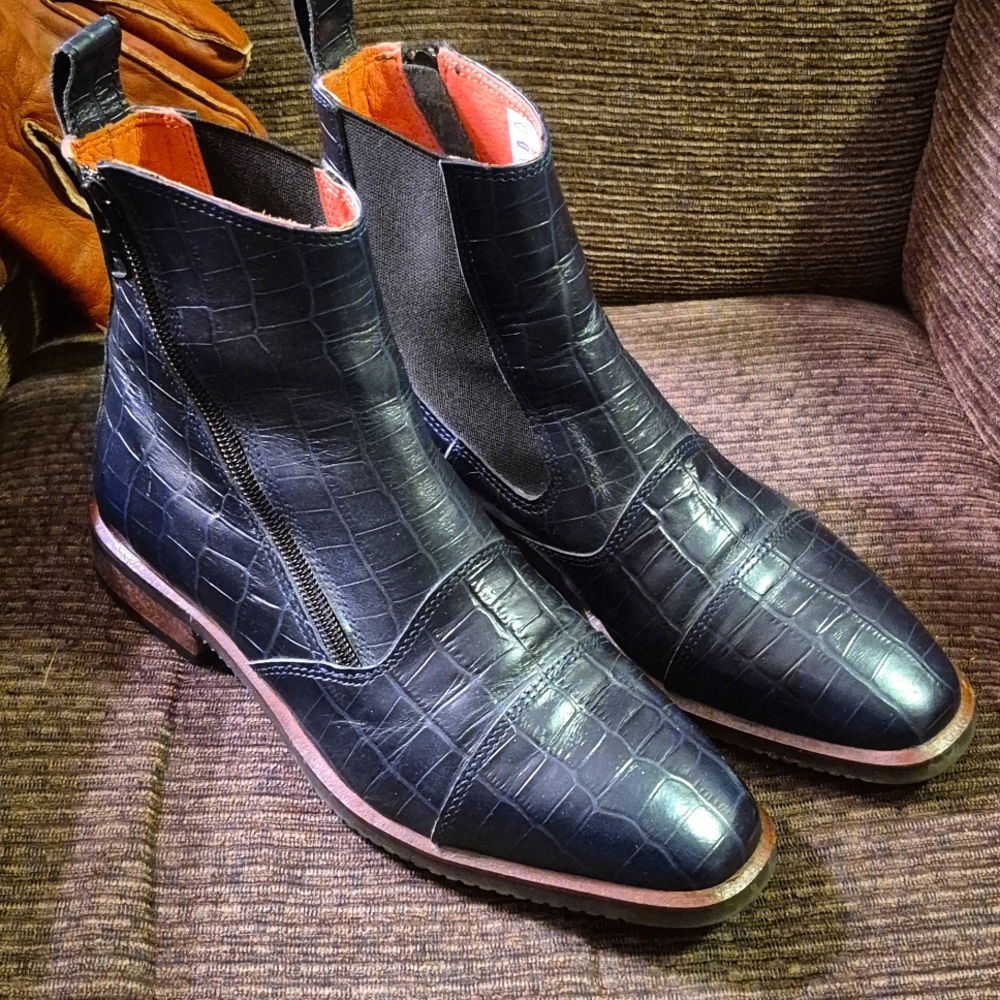 Navy booties